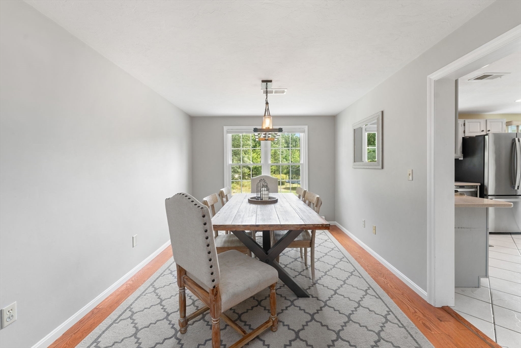 27 Bird Road Mansfield, MA 02048 - Photo 10 of 40 Gallery Image 10