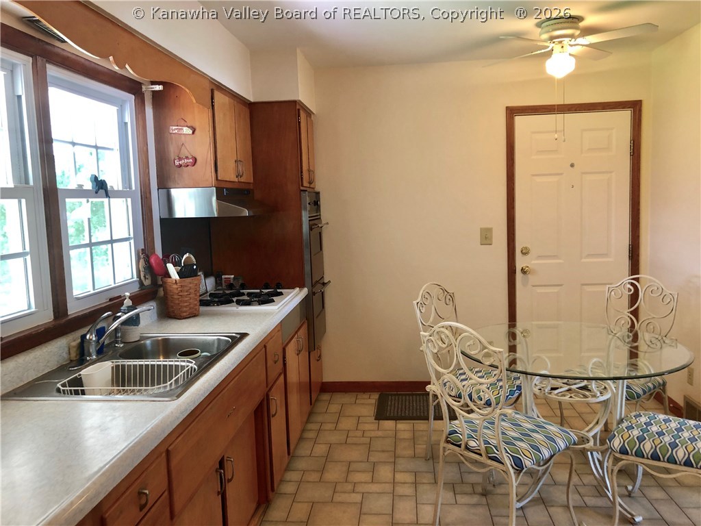 2807 Maple Avenue Point Pleasant, WV 25550 - Photo 10 of 29 Gallery Image 10