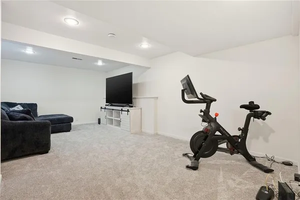 $475,000 | 3910 Carter Drive, Smithville, MO 64089