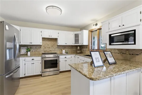 $475,000 | 3910 Carter Drive, Smithville, MO 64089