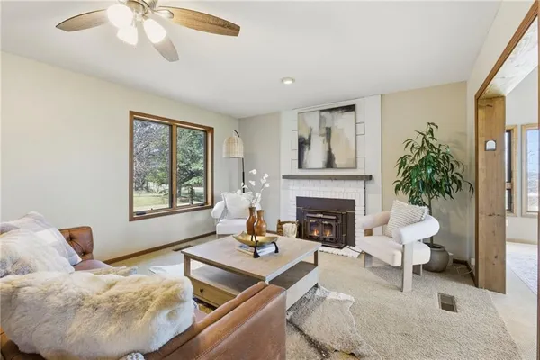 $475,000 | 3910 Carter Drive, Smithville, MO 64089