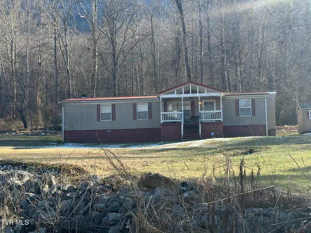 $130,000 | 3922 Tate Springs Road, Big Stone Gap, VA 24219