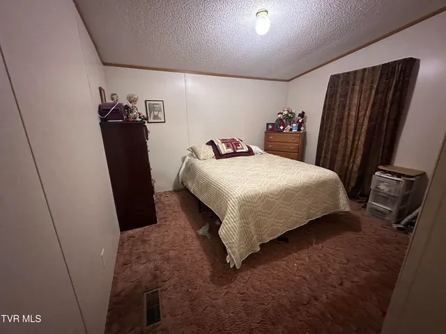 $130,000 | 3922 Tate Springs Road, Big Stone Gap, VA 24219