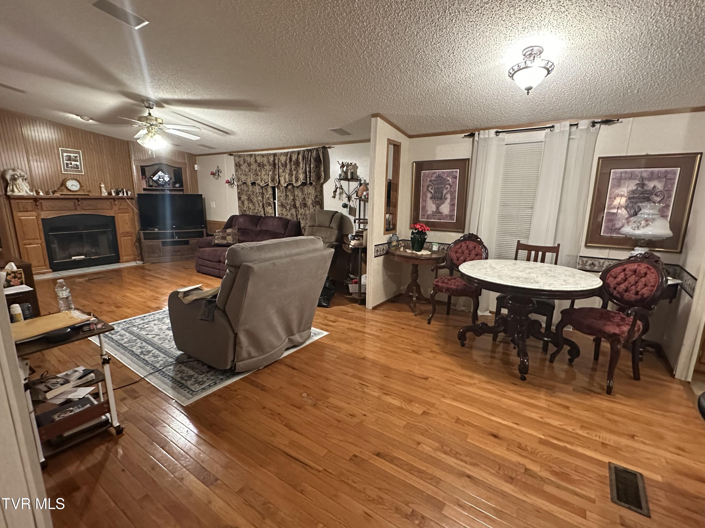 3922 Tate Springs Road Big Stone Gap, VA 24219 - Photo 9 of 25 IMG_4424