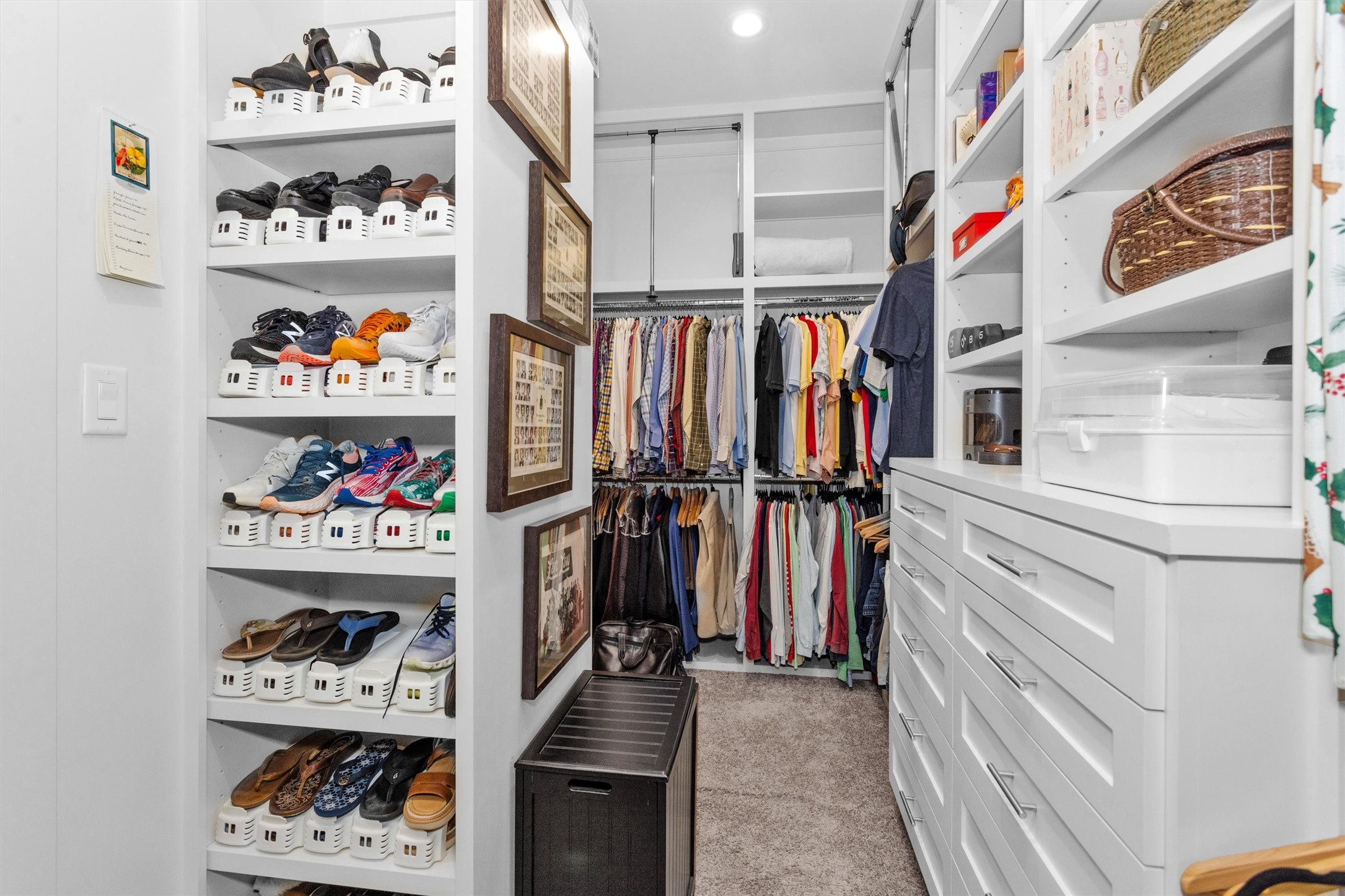 1202 Walton Street Houston, TX 77009 - Photo 13 of 32 Spacious Primary Closet