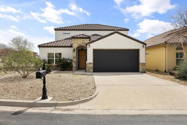 $499,000 | 178 Valley View Street, Glen Rose, TX 76043