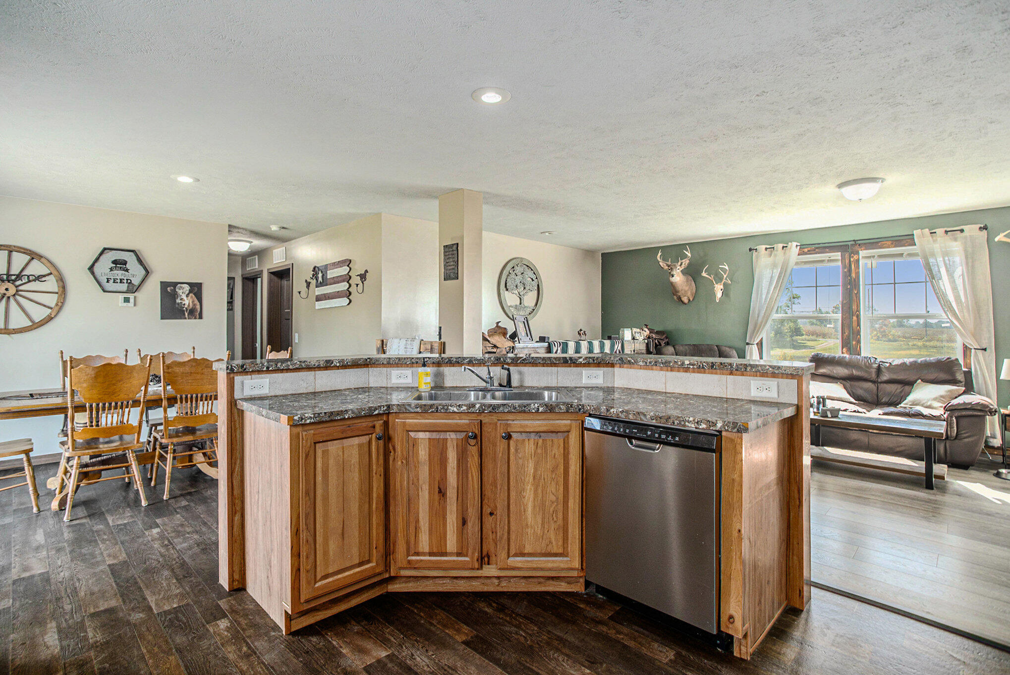 208 Booth Road Bronson, MI 49028 - Photo 7 of 28 007_208_booth_rd_bronson_mi_49028_26_of_