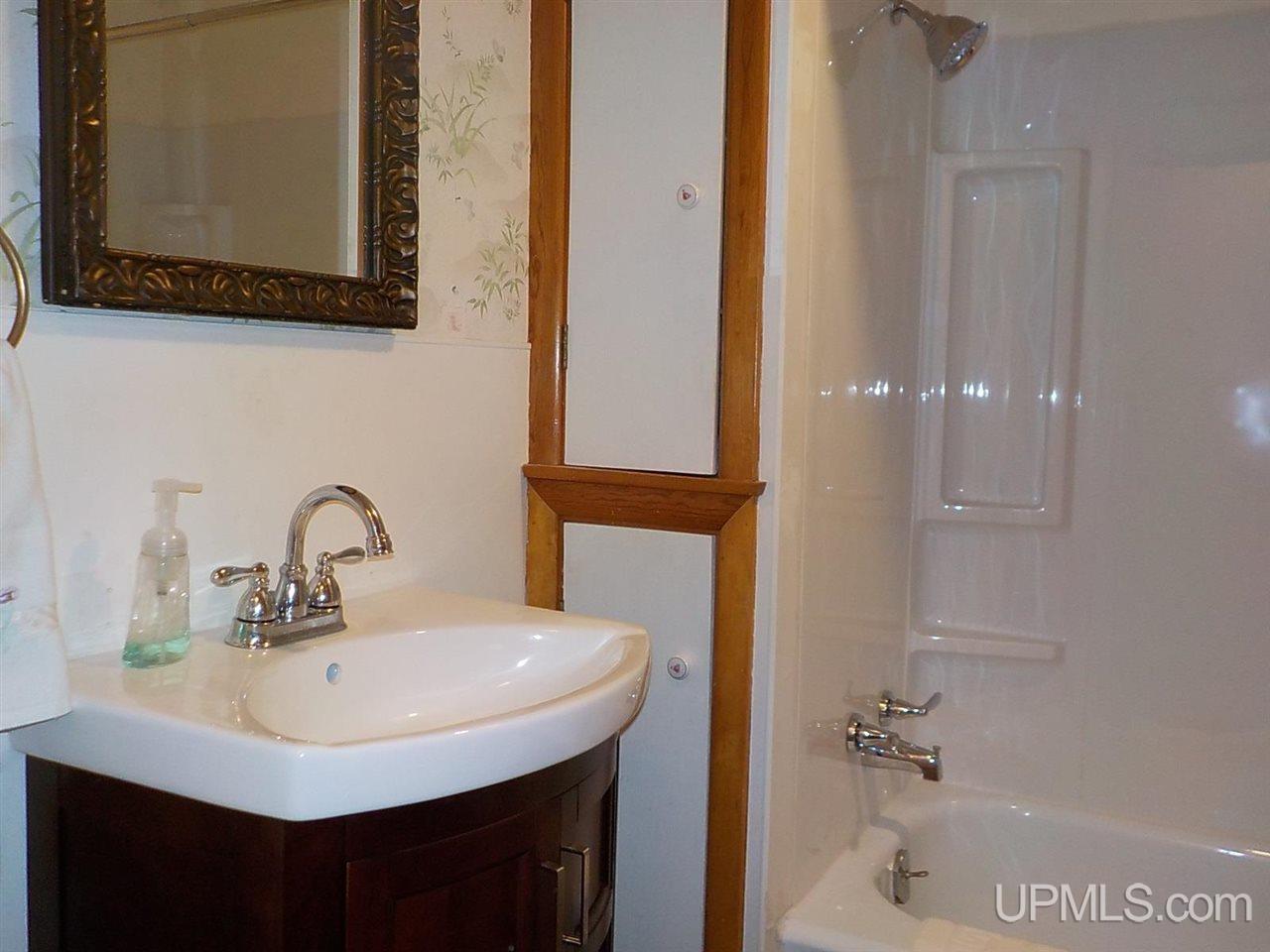 116 North Runkle Shore Road Crystal Falls, MI 49920 - Photo 16 of 44 Gallery Image 16