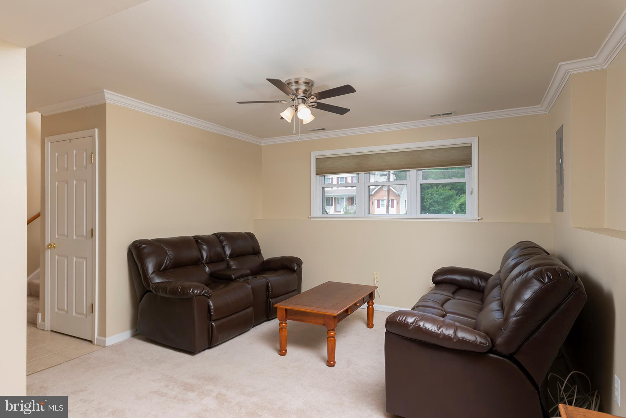 8611 Pine Tree Road Jessup, MD 20794 - Photo 18 of 30 Family Room