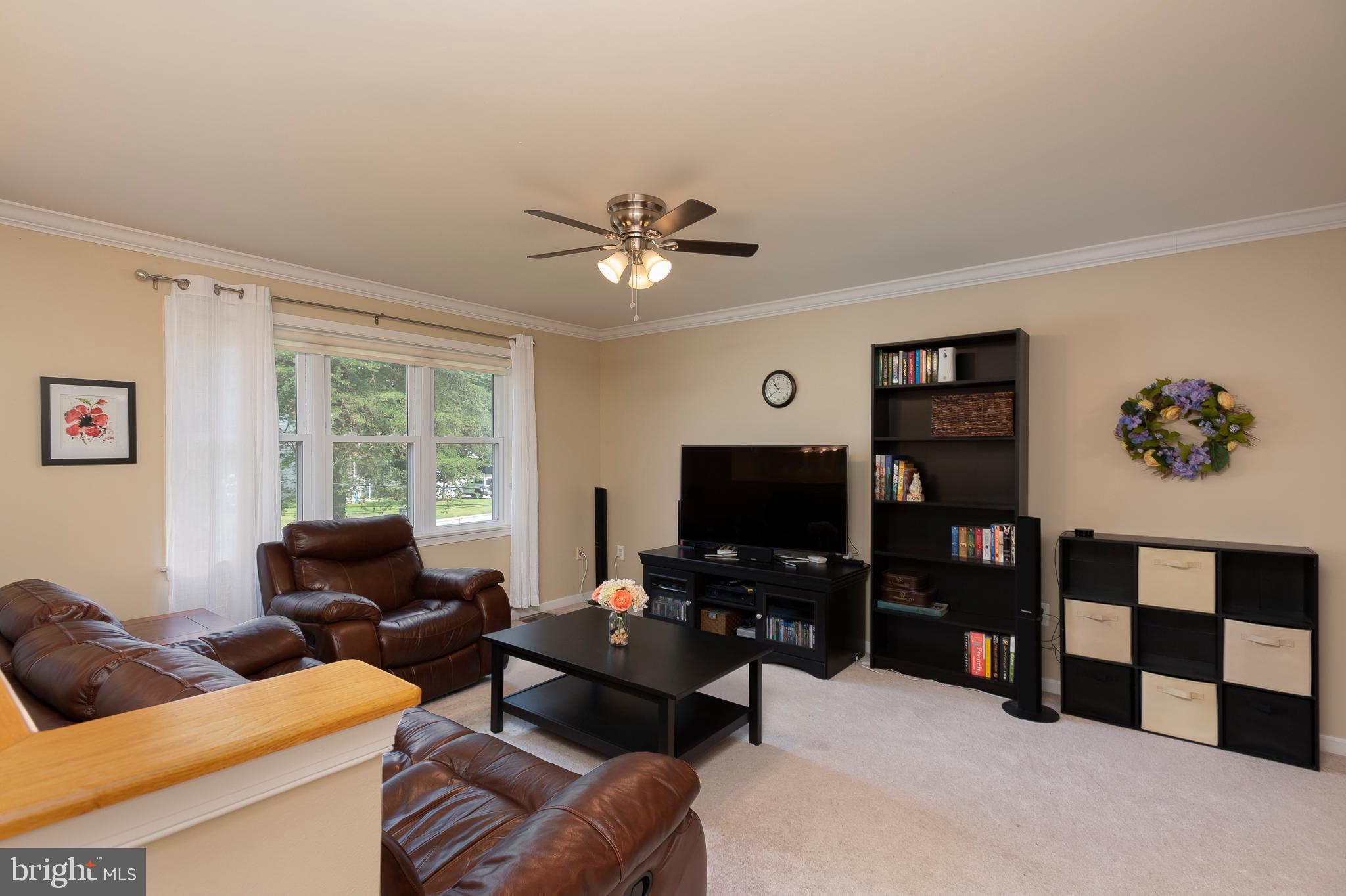 8611 Pine Tree Road Jessup, MD 20794 - Photo 3 of 30 Living Room