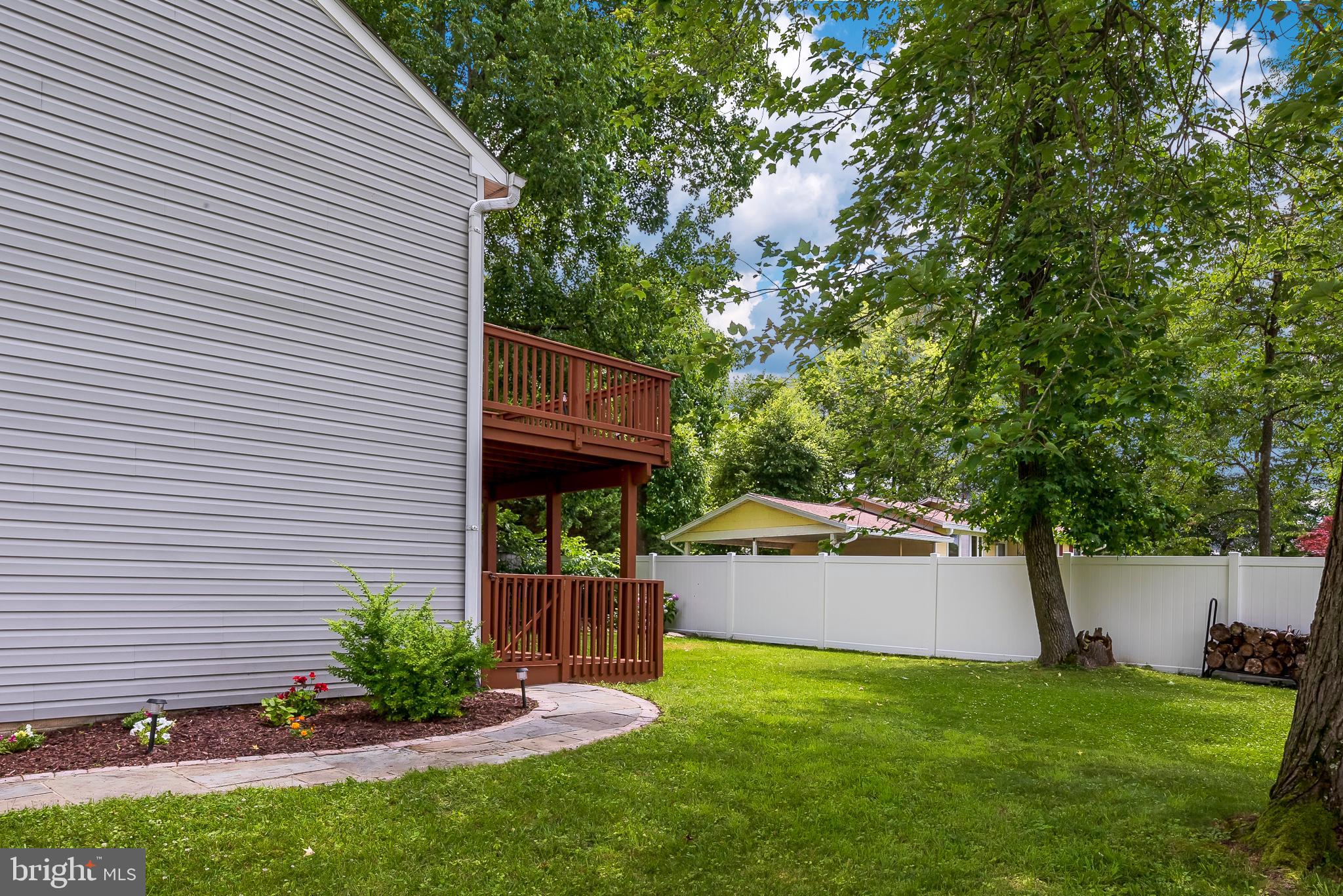 8611 Pine Tree Road Jessup, MD 20794 - Photo 23 of 30 Back Yard