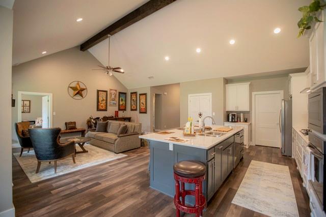 176 Lakeview Circle Pilot Point, TX 76258 - Photo 9 of 24