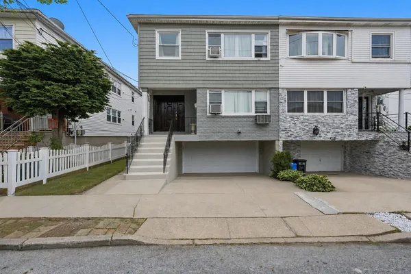$999,000 | 10-37 Bay 31st Street, Unit 2 | Bayswater