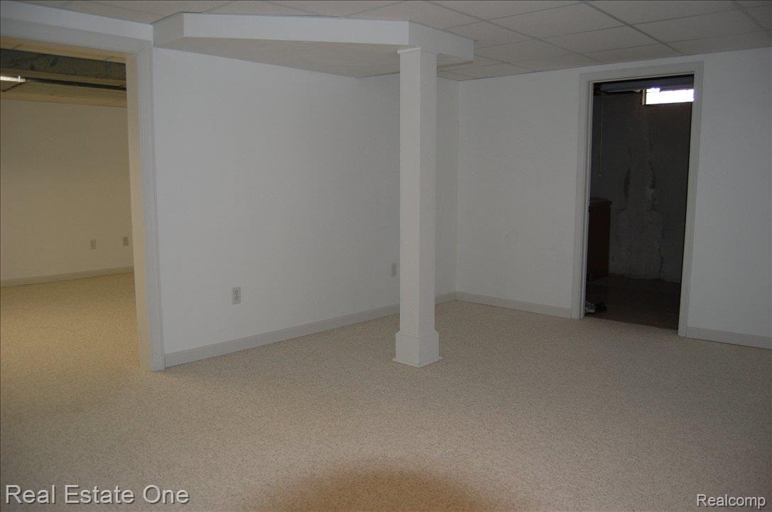 3121 Hartford Court Rochester, MI 48306 - Photo 10 of 24 3121 Hartford Ct. 023