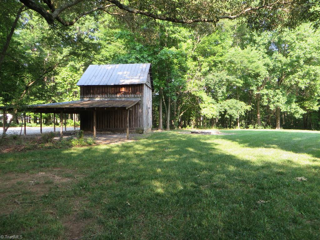 7934 Highfill Road Summerfield, NC 27358 - Photo 7 of 26 Gallery Image 7