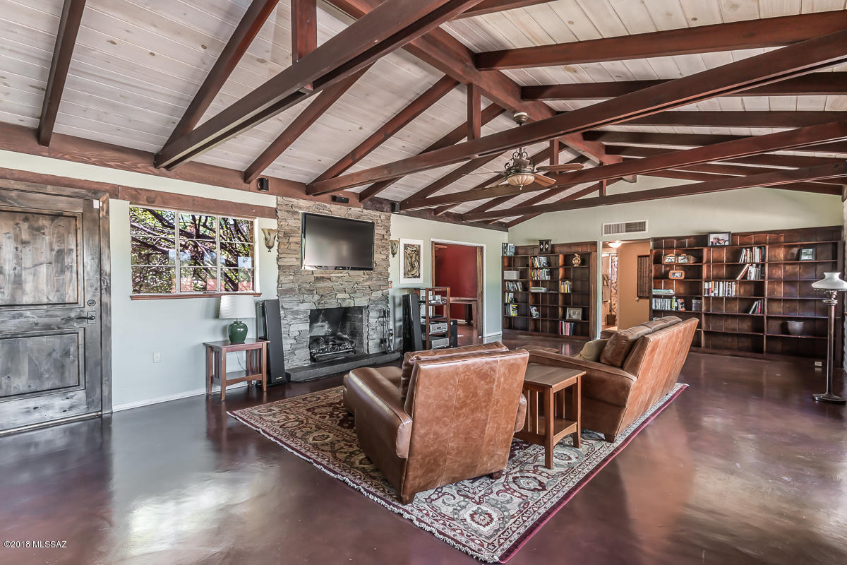 4957 East Fort Lowell Road Tucson, AZ 85712 - Photo 9 of 42