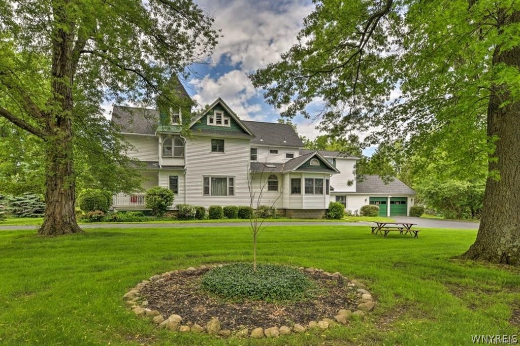 2461 Bowen Road Elma, NY 14059 - Photo 2 of 13 Gallery Image 2