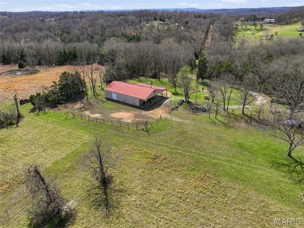$750,000 | 2480 County Road 317, Ava, MO 65608