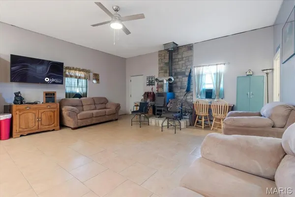 $750,000 | 2480 County Road 317, Ava, MO 65608