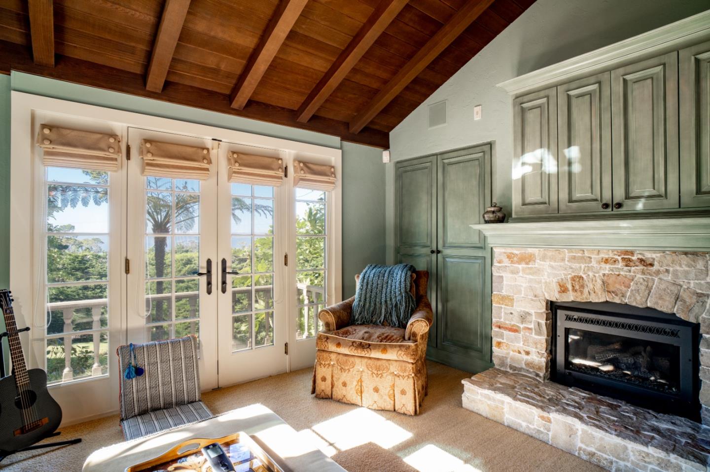 208 Upper Walden Road Carmel, CA 93923 - Photo 8 of 24 Gallery Image 8