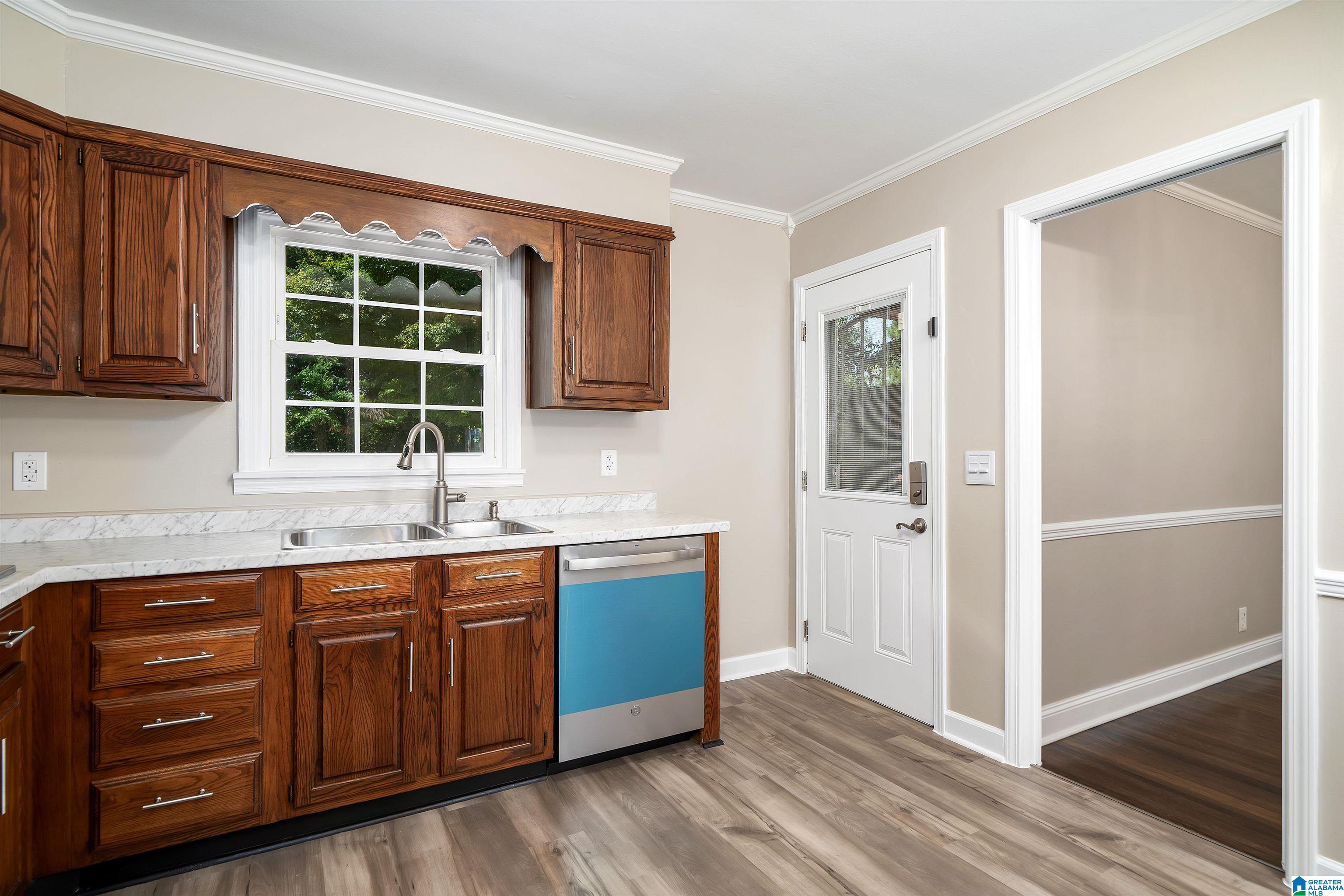 1604 Forest Ridge Road Birmingham, AL 35226 - Photo 12 of 43