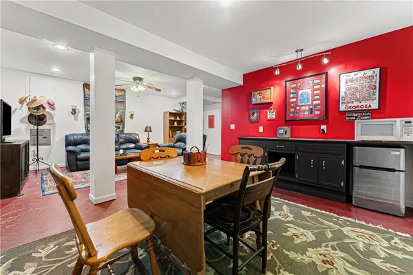 $340,000 | 410 South Hogan Drive, Westminster, SC 29693