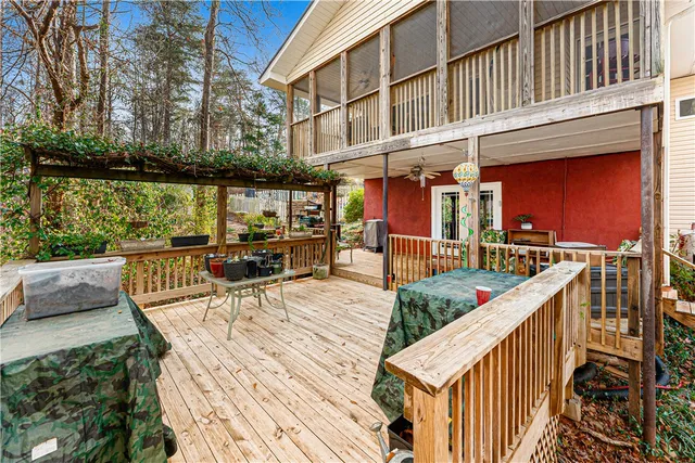 $345,000 | 410 South Hogan Drive, Westminster, SC 29693