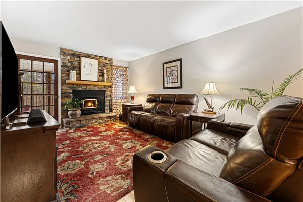 $340,000 | 410 South Hogan Drive, Westminster, SC 29693
