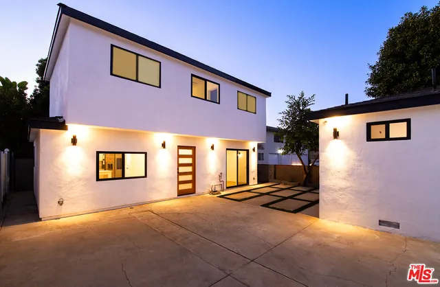 $1,499,000 | 7021 Walker Avenue, Bell, CA 90201