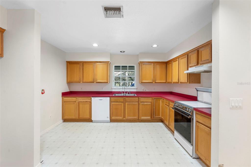 1460 Lake Markham Road Sanford, FL 32771 - Photo 25 of 27