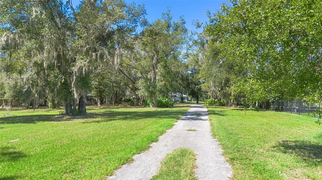 1460 Lake Markham Road Sanford, FL 32771 - Photo 4 of 27