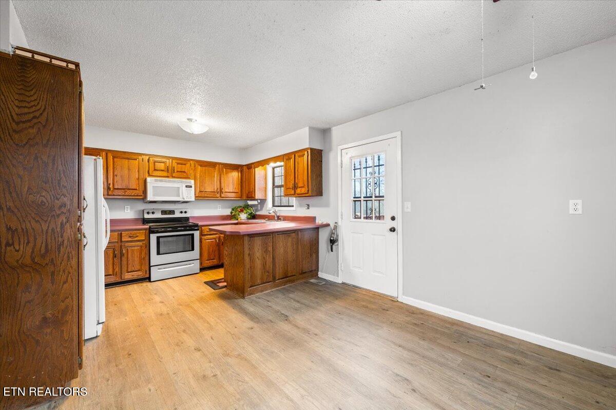 155 Mozingo Lane Jacksboro, TN 37757 - Photo 11 of 43 10-Mozingo