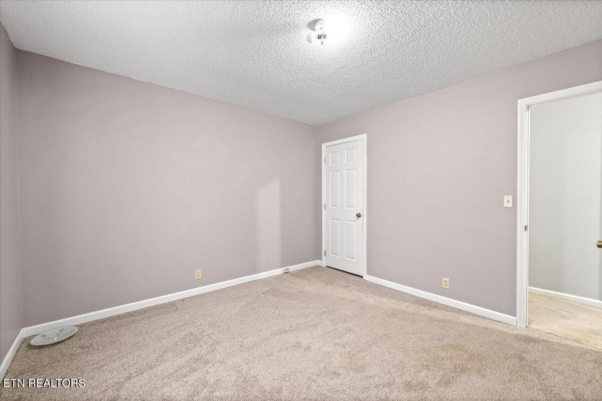 155 Mozingo Lane Jacksboro, TN 37757 - Photo 19 of 43 27-Mozingo