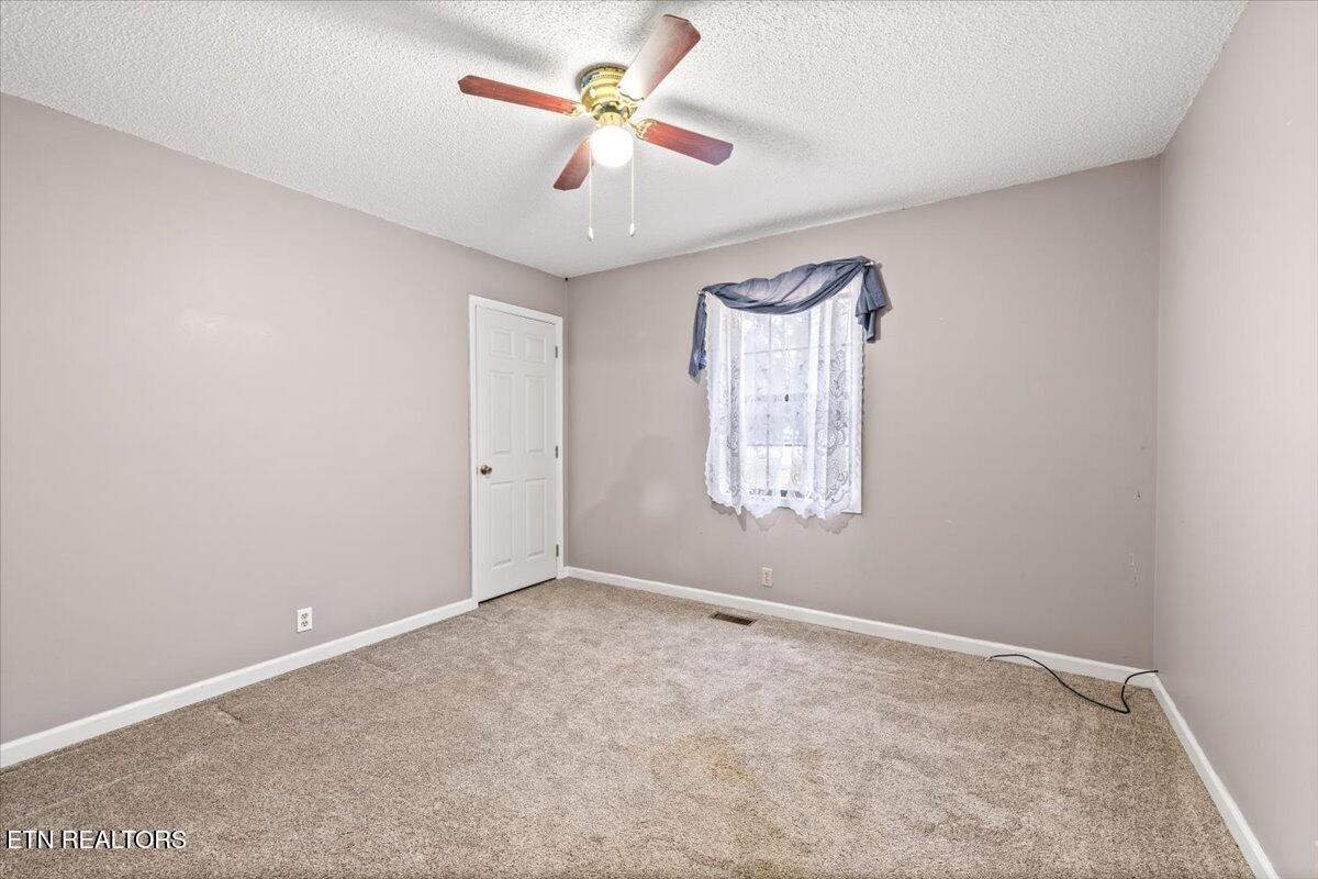 155 Mozingo Lane Jacksboro, TN 37757 - Photo 20 of 43 28-Mozingo