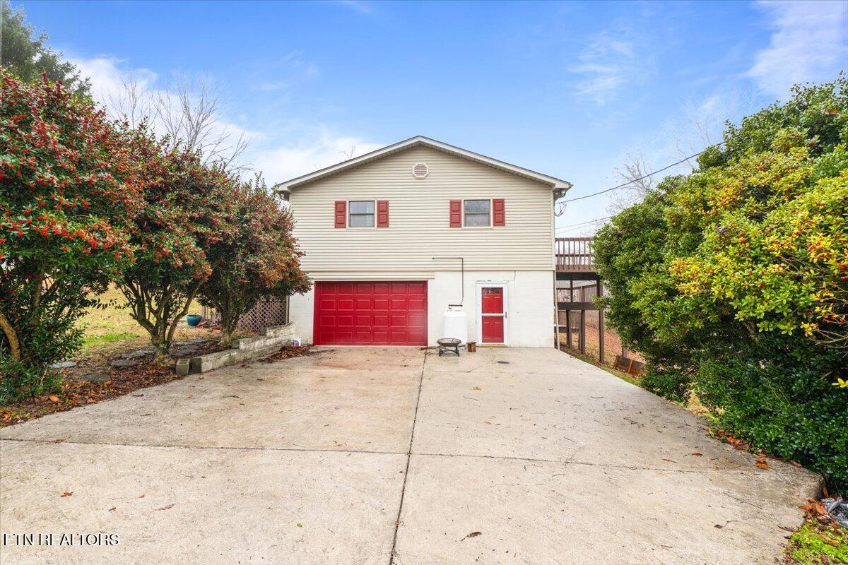 155 Mozingo Lane Jacksboro, TN 37757 - Photo 3 of 43 03-Mozingo