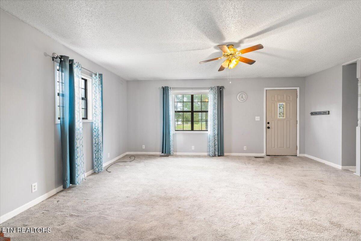 155 Mozingo Lane Jacksboro, TN 37757 - Photo 6 of 43 05-Mozingo