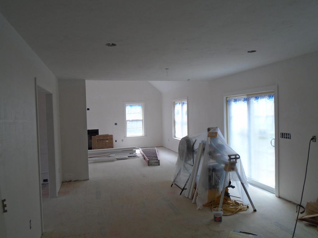 3 Lakeview Road Foxboro, MA 02035 - Photo 2 of 2 Gallery Image 2