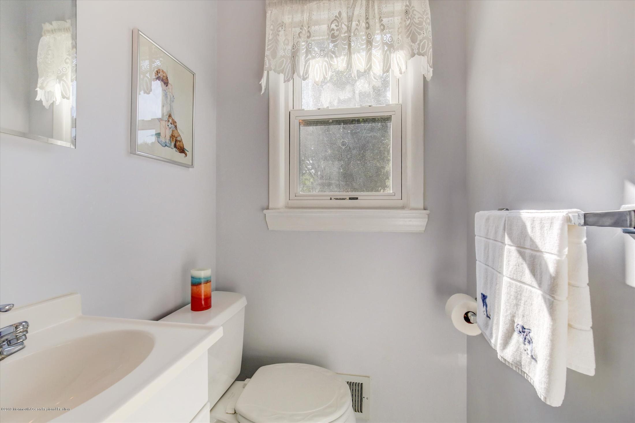 3 Prince William Road Morganville, NJ 07751 - Photo 18 of 32 18-Bathroom