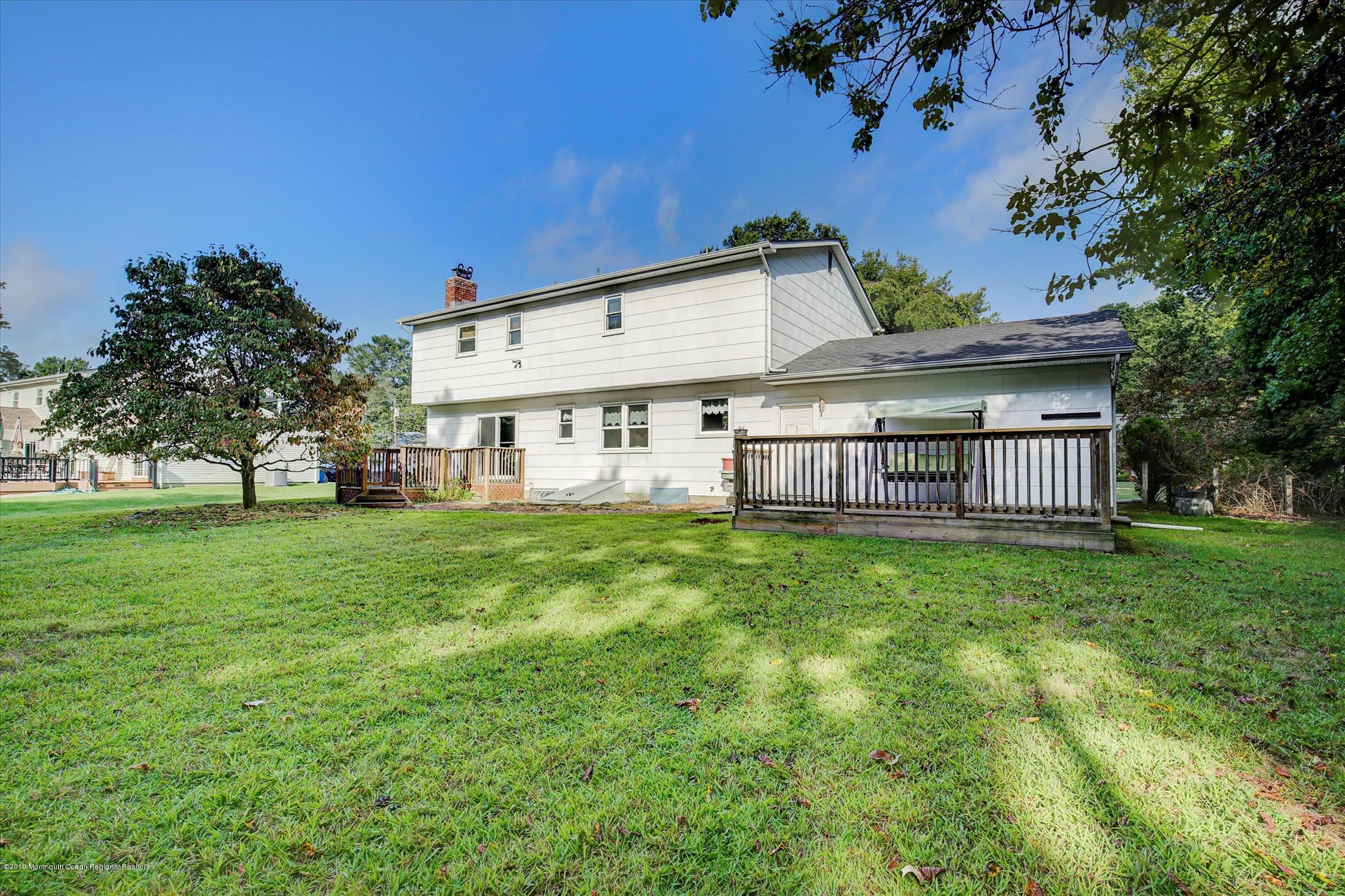 3 Prince William Road Morganville, NJ 07751 - Photo 30 of 32 30-Backyard
