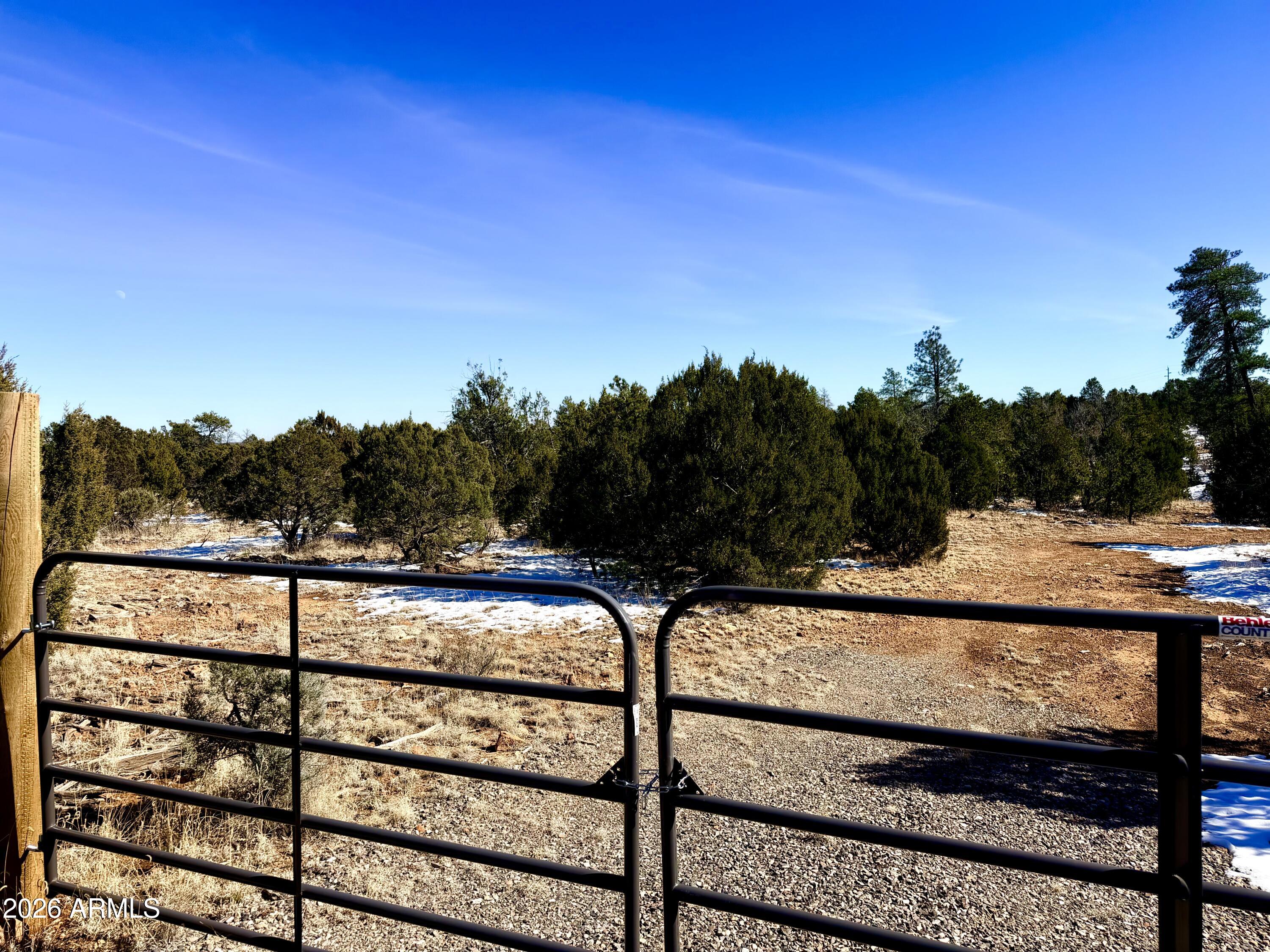 5302 Sunset Ridge Loop, Unit 194 Happy Jack, AZ 86024 - Photo 9 of 30 IMG_3094
