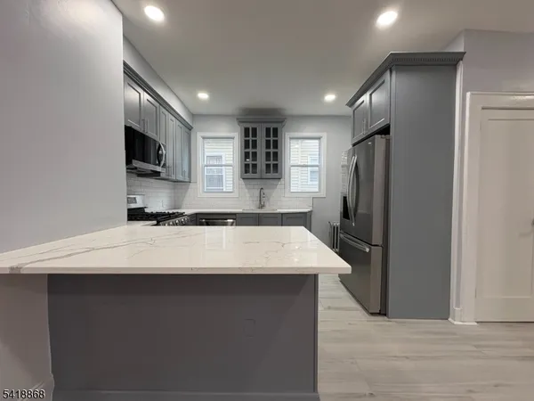 $3,500 | 16 Jacoby Street, Unit 2, Maplewood, NJ 07040