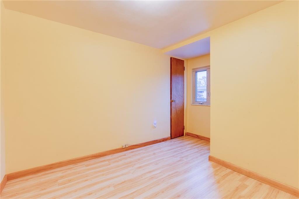 193 Goldsmith Road Pittsburgh, PA 15237 - Photo 29 of 42 2nd floor bedroom