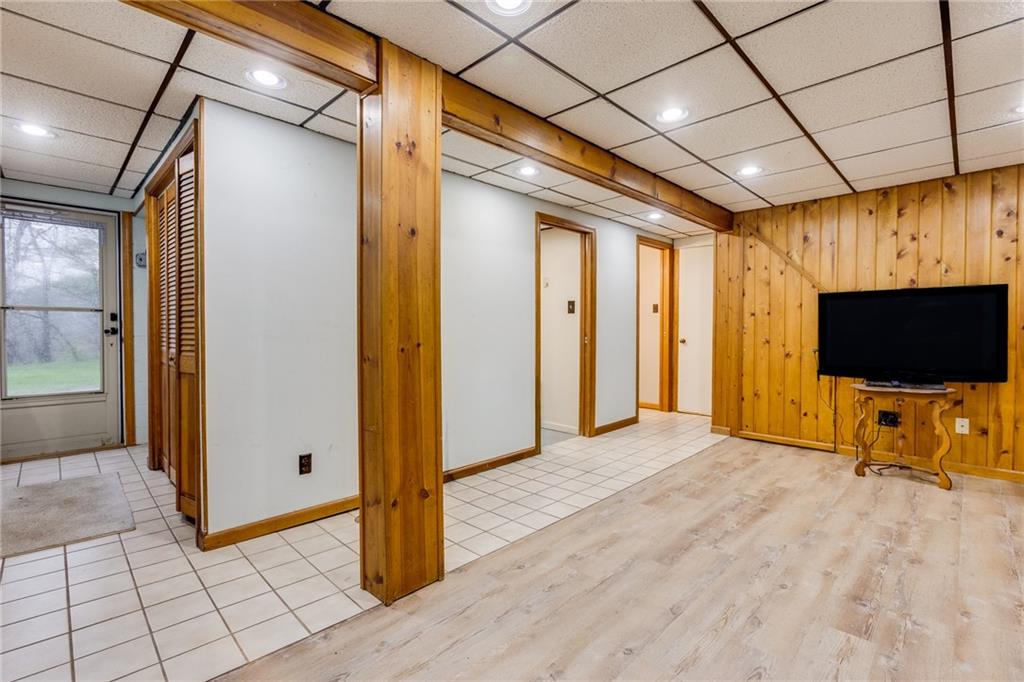 193 Goldsmith Road Pittsburgh, PA 15237 - Photo 32 of 42