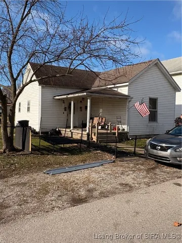 $89,000 | 50 South 3rd Street, Scottsburg, IN 47170
