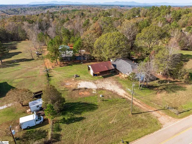 $299,000 | 152 South 962, Chesnee, SC 29323