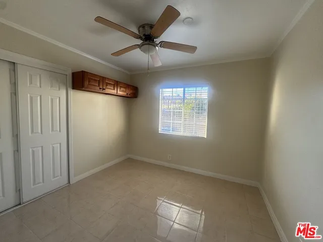 a view of a back yard of the house