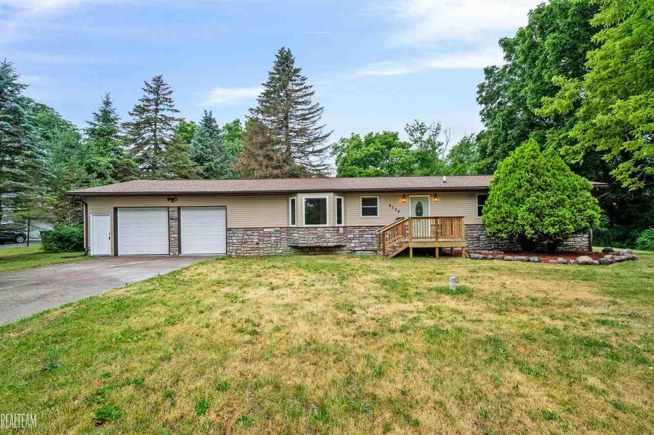 4704 Rohr Road Clarkston, MI 48348 - Photo 1 of 32 50081721.JPG