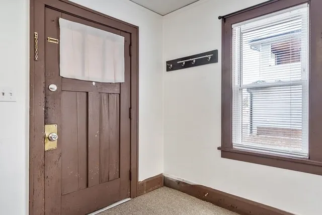 $89,900 | 421 Olive Street, Rockford, IL 61107