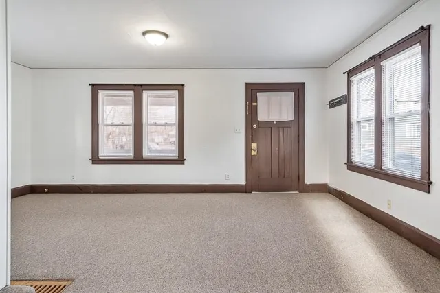 $89,900 | 421 Olive Street, Rockford, IL 61107