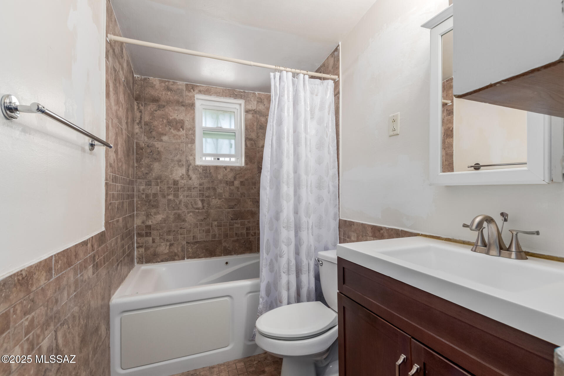 1908 West Root Lane Tucson, AZ 85705 - Photo 19 of 29 Gallery Image 19